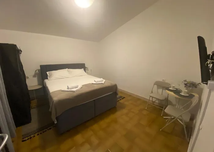 Ganzha Guest house 3*